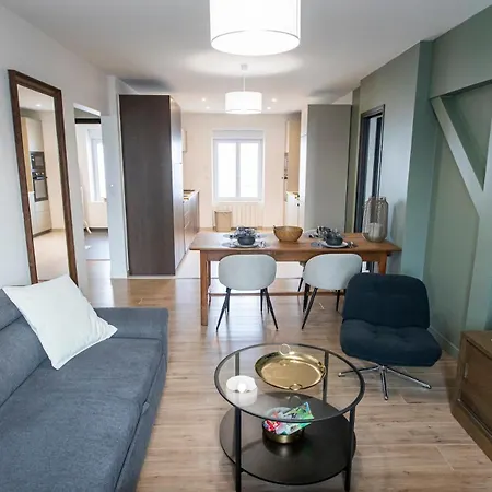 Historique Dior Apartament Granville