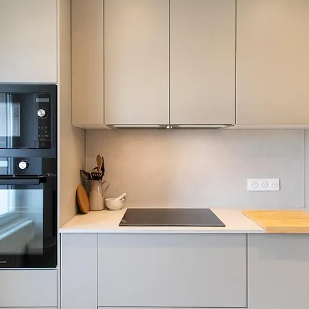 Historique Dior شقة *