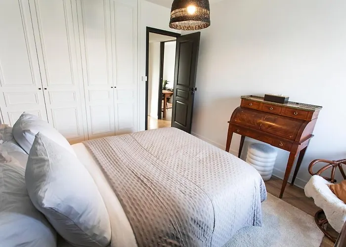 Apartment Historique Dior