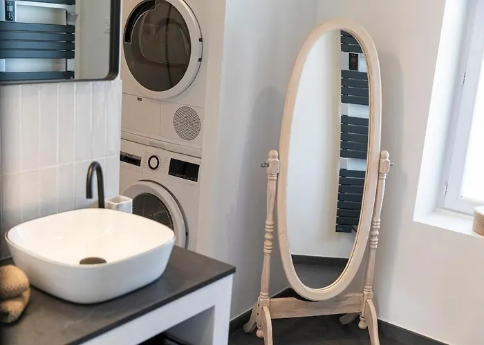 Historique Dior Apartment Granville