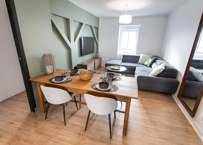 Historique Dior Apartment *